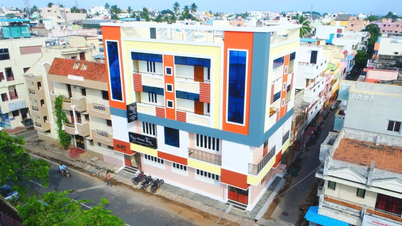 Lia'S Homestay Puducherry Buitenkant foto