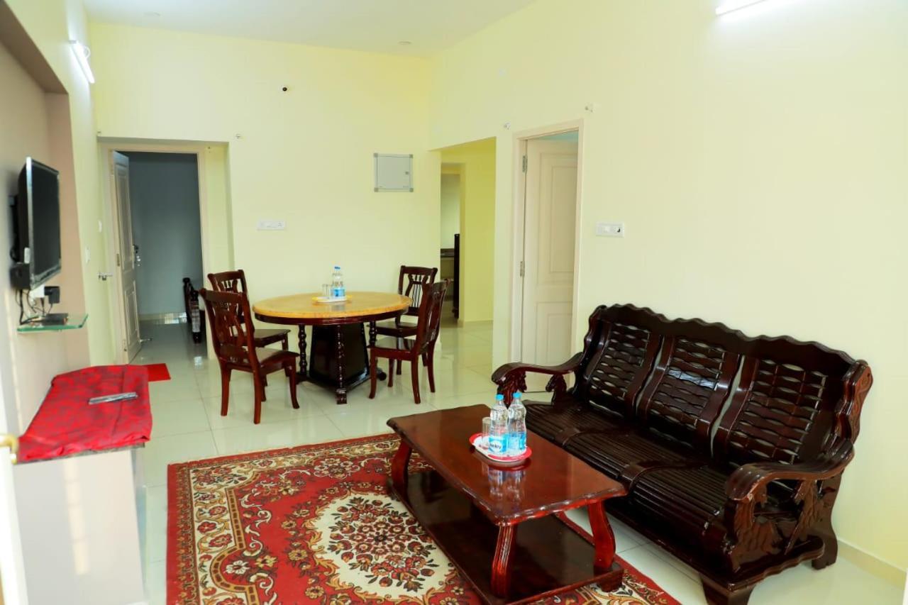 Lia'S Homestay Puducherry Buitenkant foto