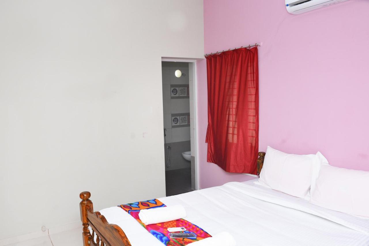 Lia'S Homestay Puducherry Buitenkant foto