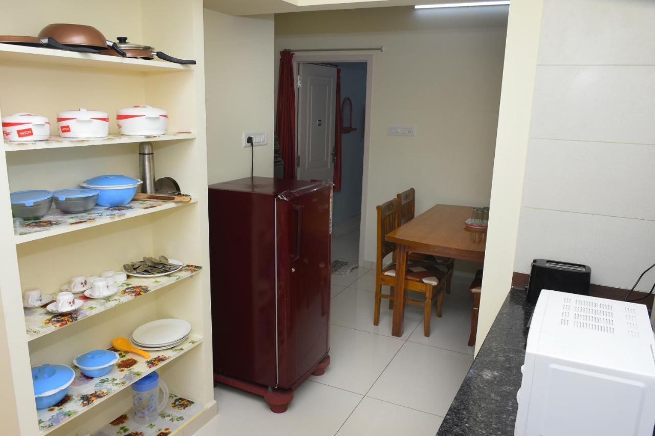 Lia'S Homestay Puducherry Buitenkant foto