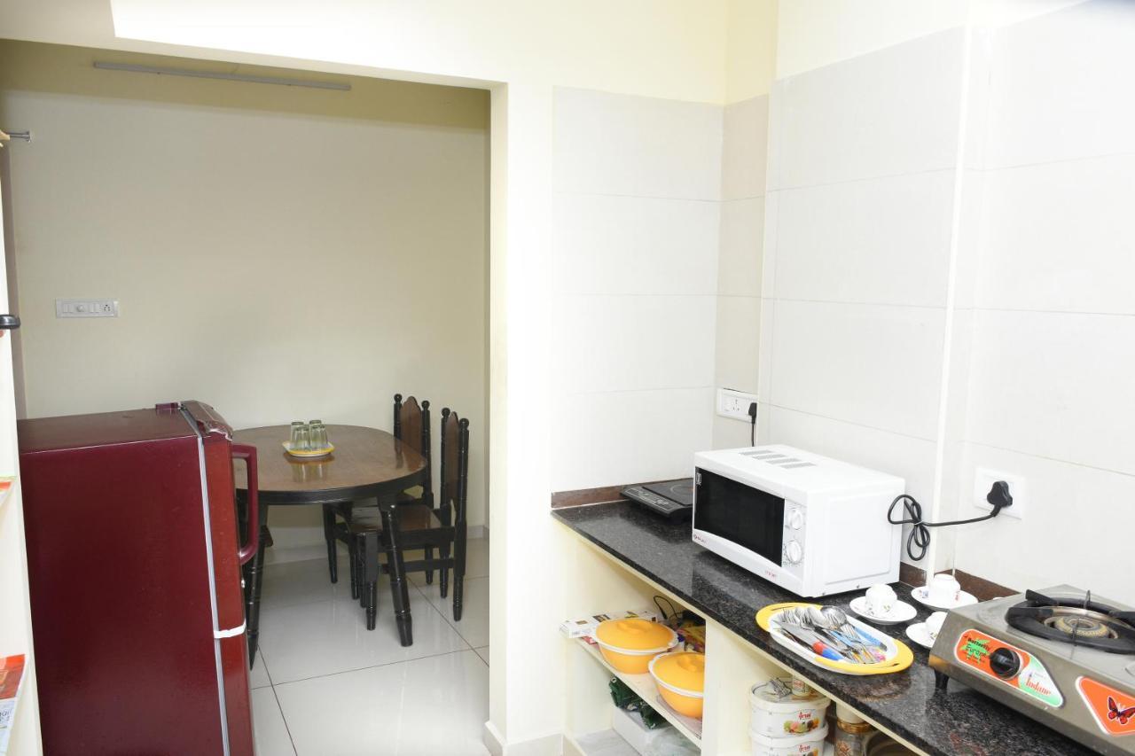 Lia'S Homestay Puducherry Buitenkant foto